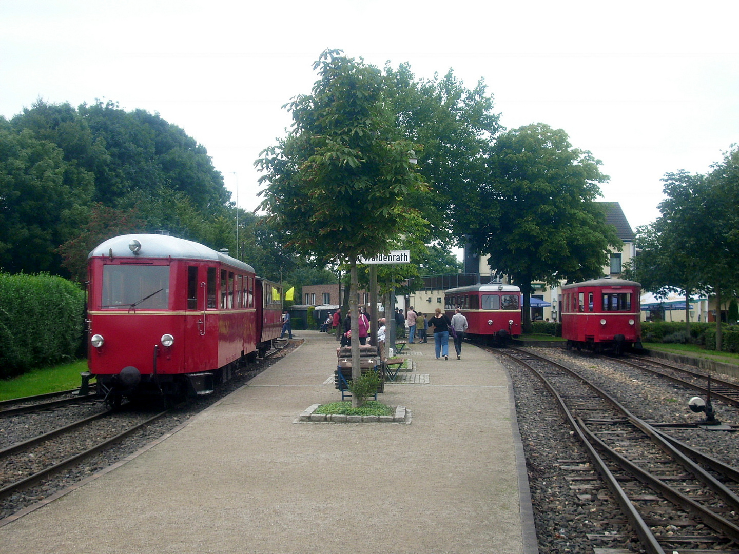 Triebwagenparade in Schierwaldenrath