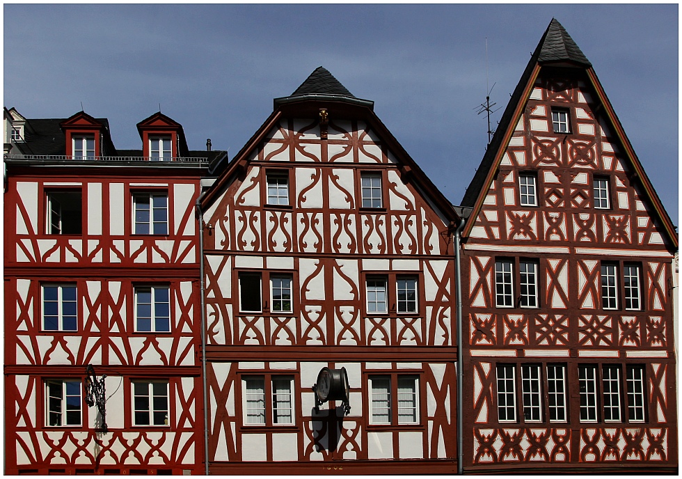 Trier : Fachwerkhäuser am Hauptmarkt