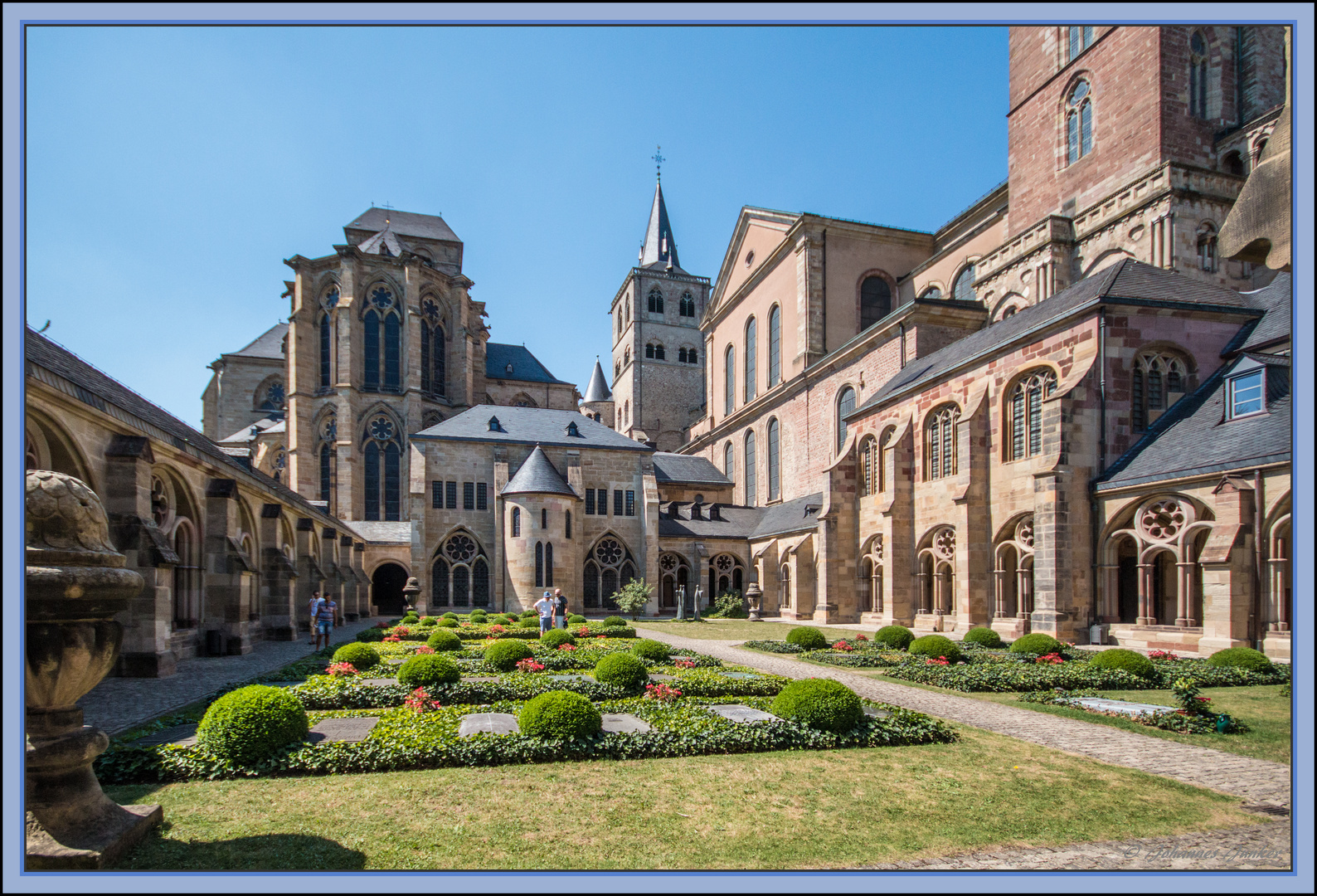 Trierer Dom Kreuzgang