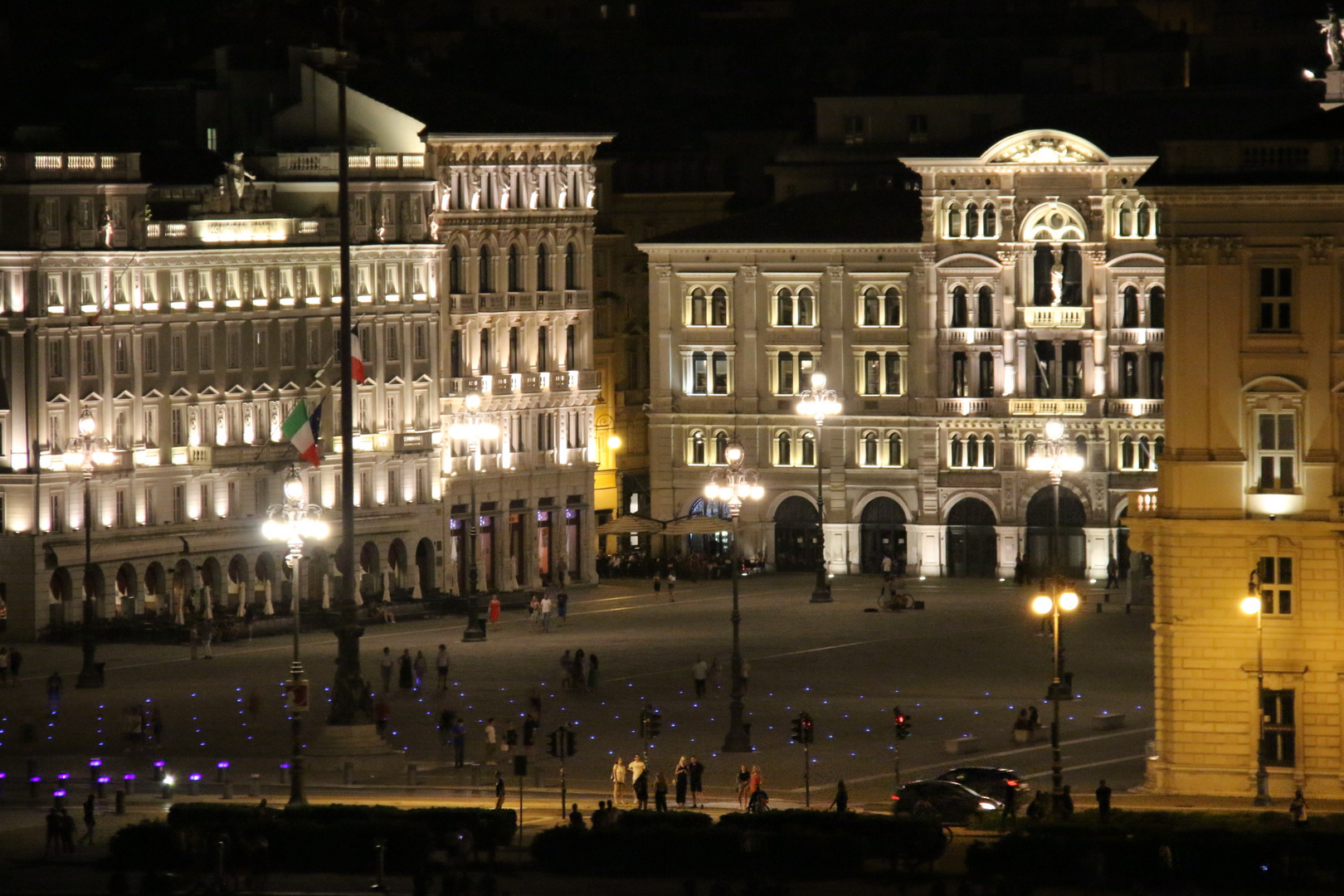 Triest bei Nacht