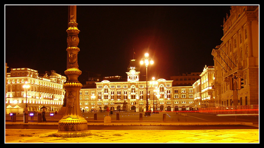 Trieste by night