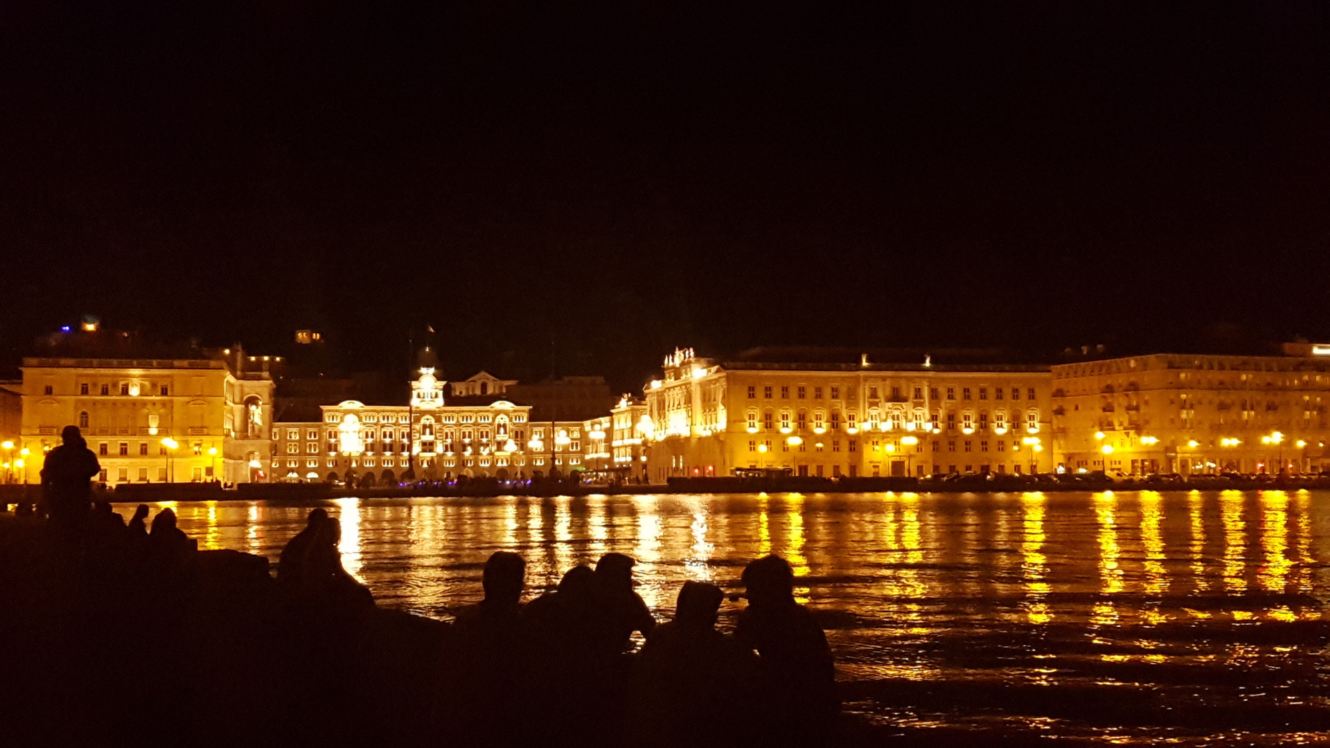 Trieste by night