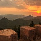 Trifels bei Sonnenaufgang