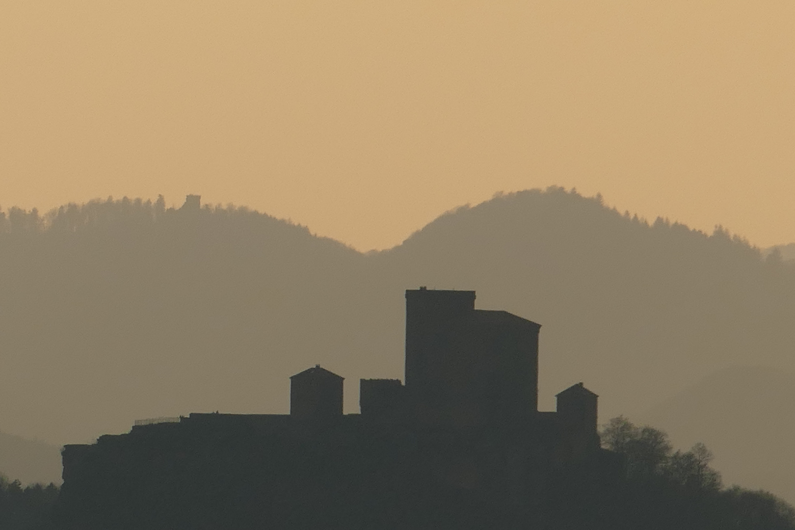 Triffels im Sonnenuntergang 