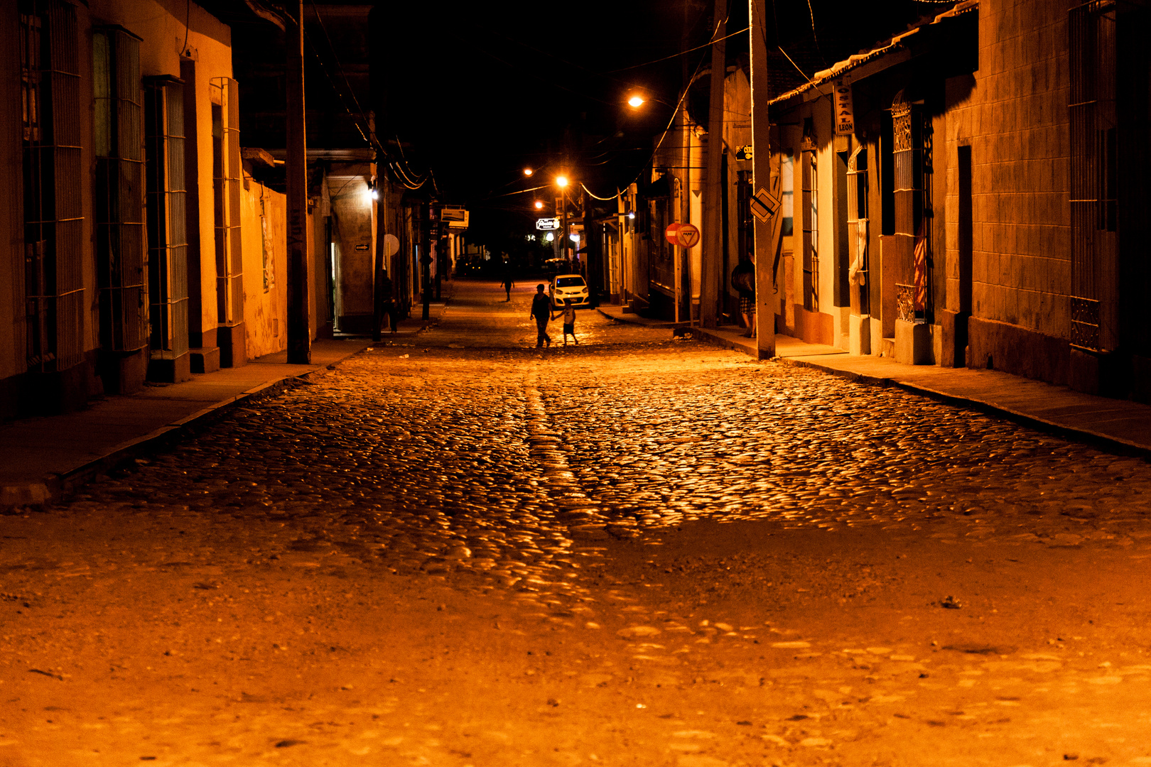 Trinidad de Cuba bei Nacht