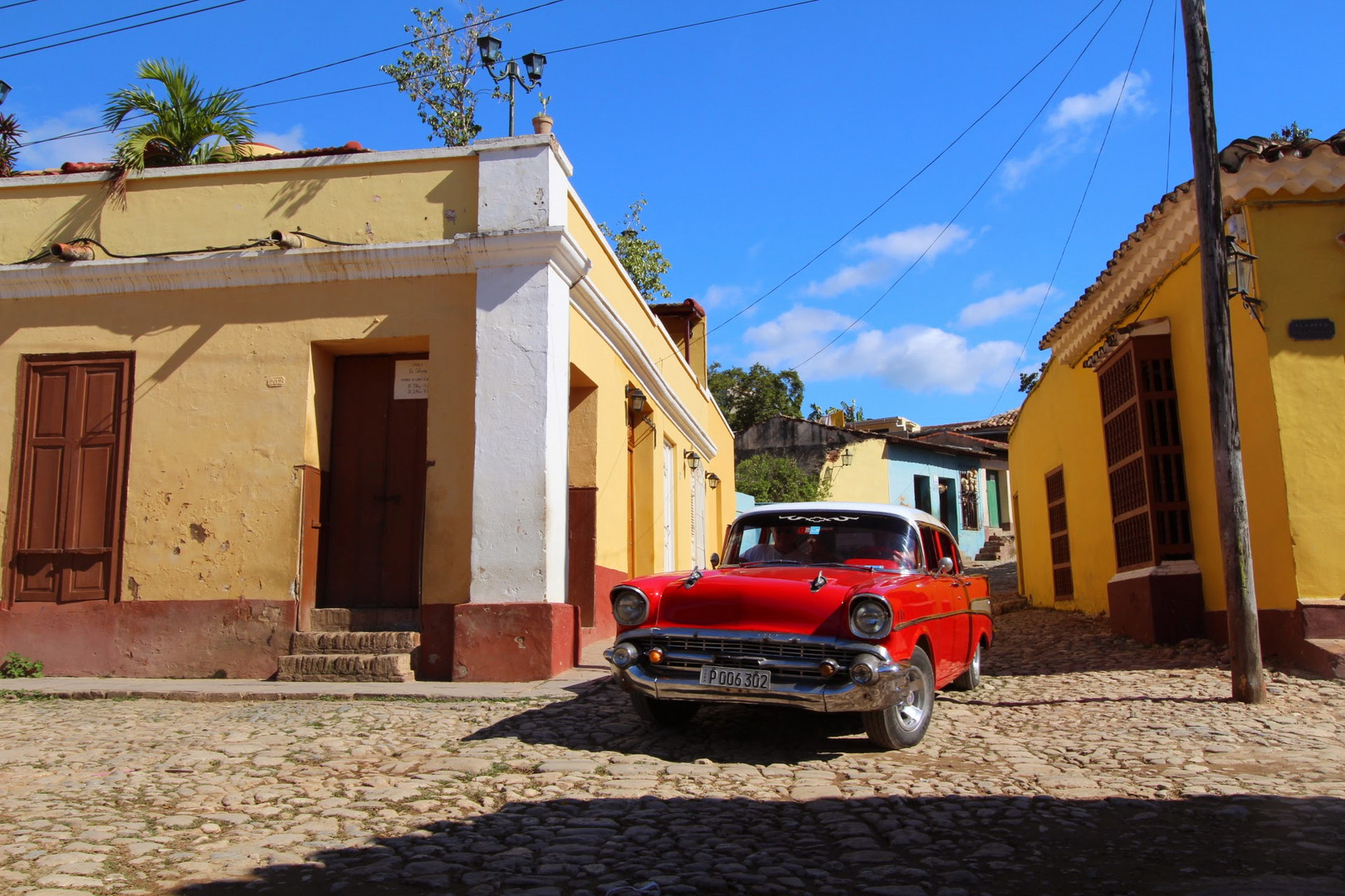 Trinidad Kuba - Rotes Auto