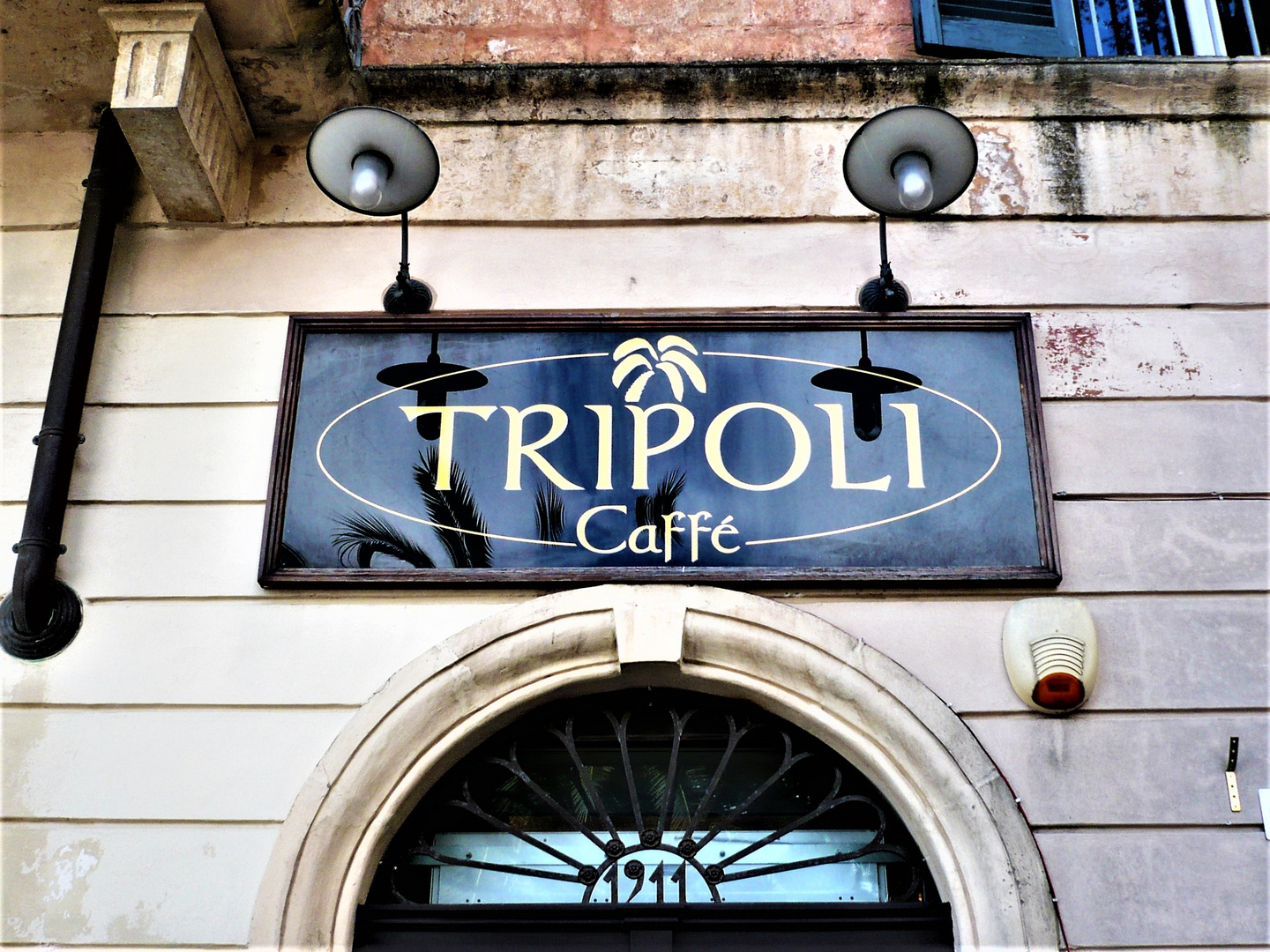 --  TRIPOLI  --