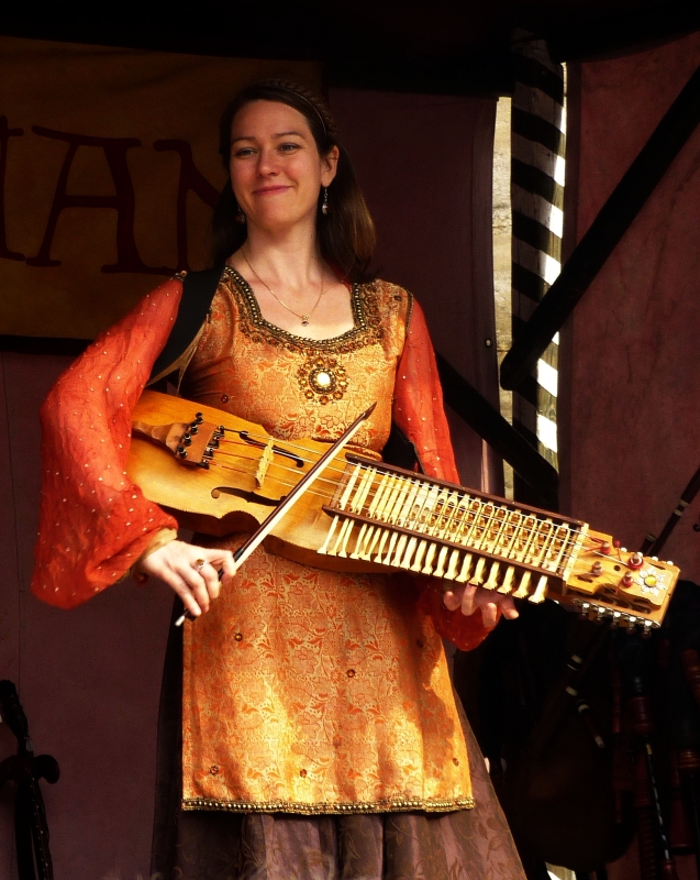 Triskilian, Nyckelharpa