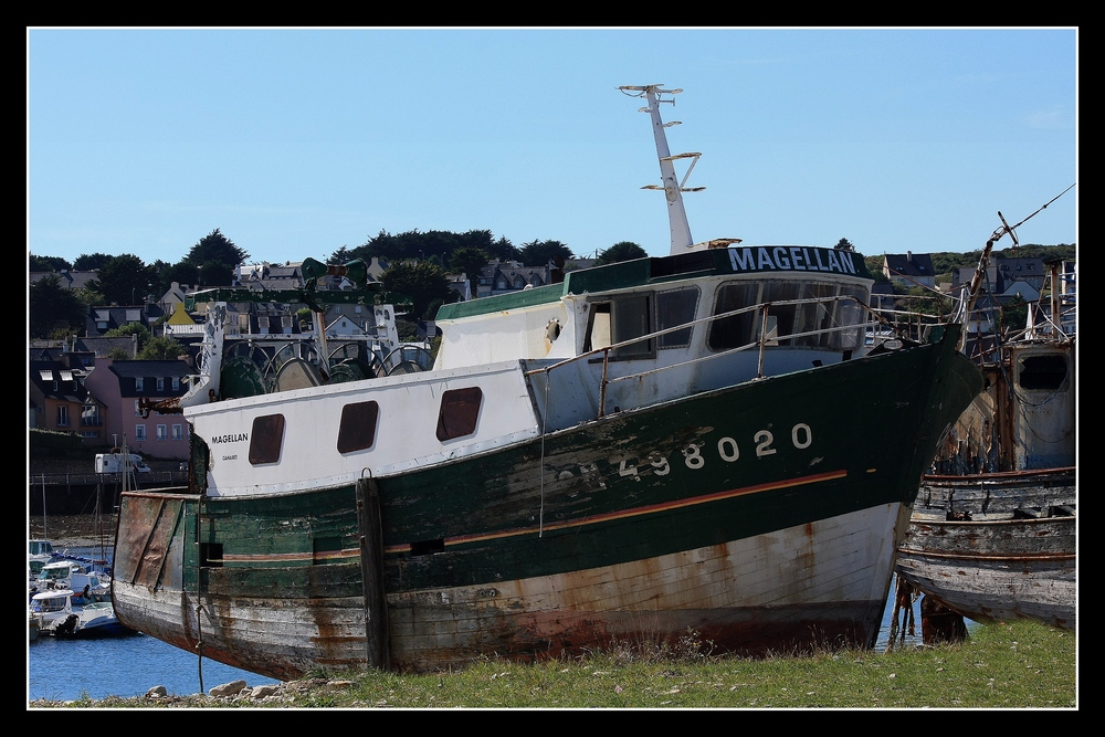 " Triste fin sur le port de Camaret "