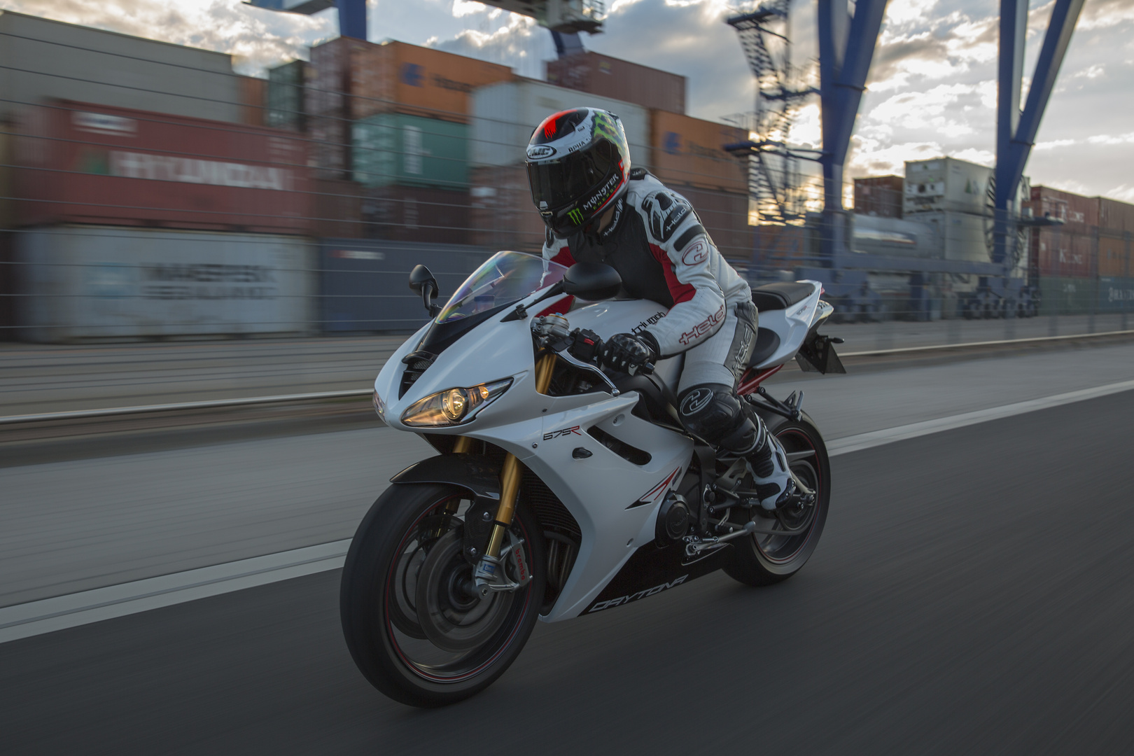 Triumph Daytona 675R Motionshot