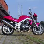 Triumph Speed Triple am Lübecker Hafen im Jahre 2007