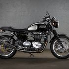 Triumph Thruxton 900 Efi (2)