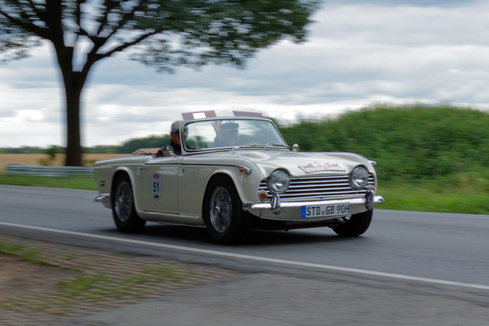 Triumph TR250