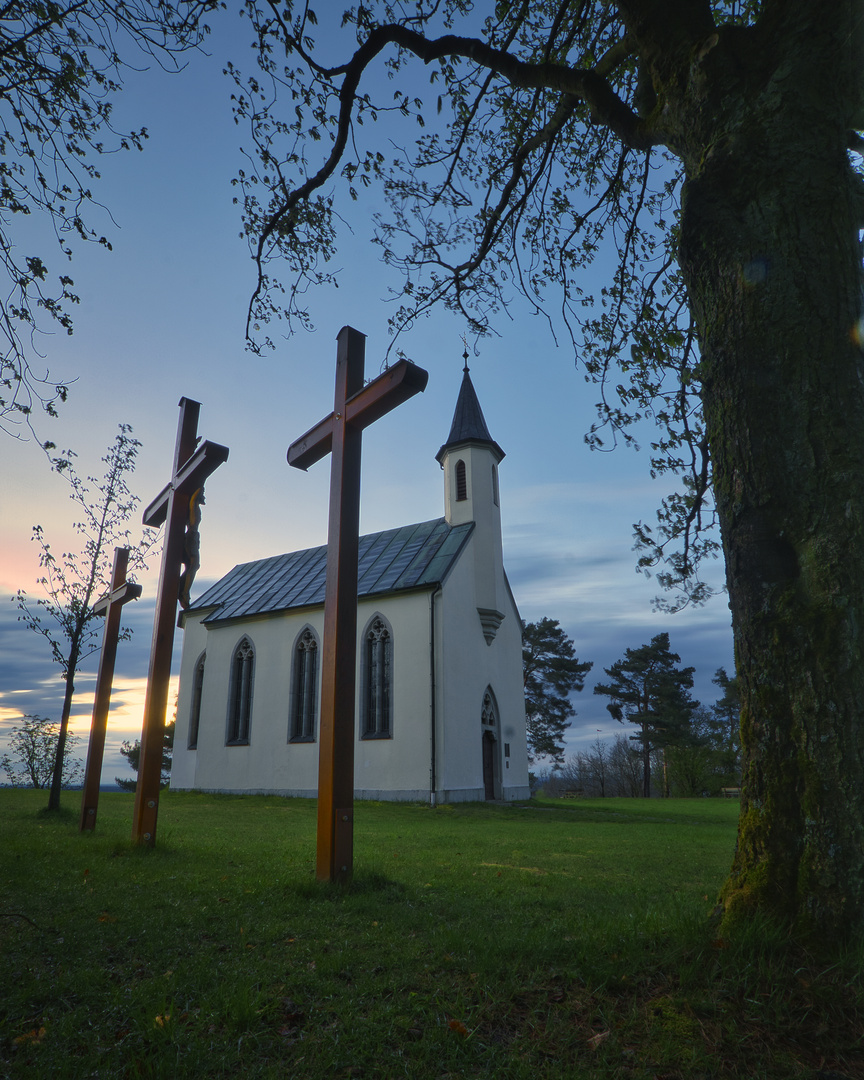 _TRL4275 Kirche Möningerberg