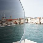 Trogir mit Spiegelbild