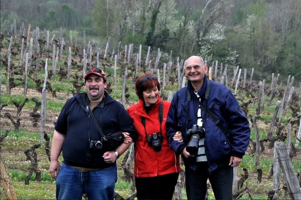 Trois photographes dans les vignes du Jura