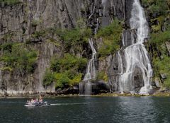 Troll - Fjord - Wasserfälle