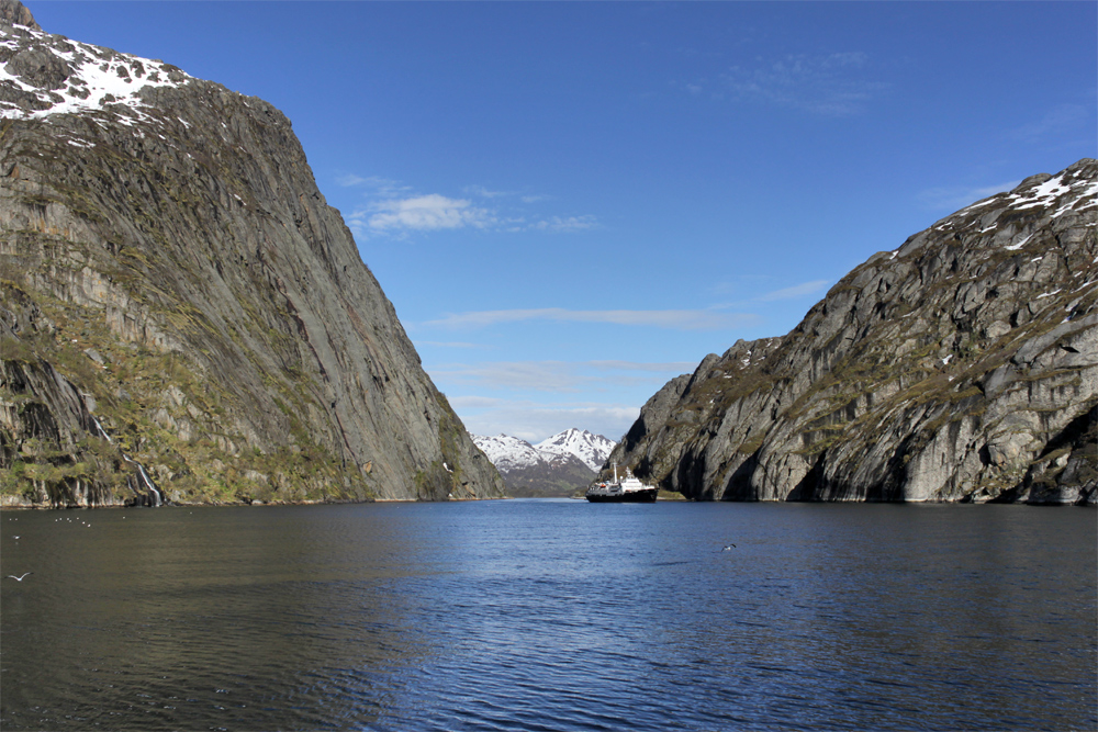 Trollfjorden II