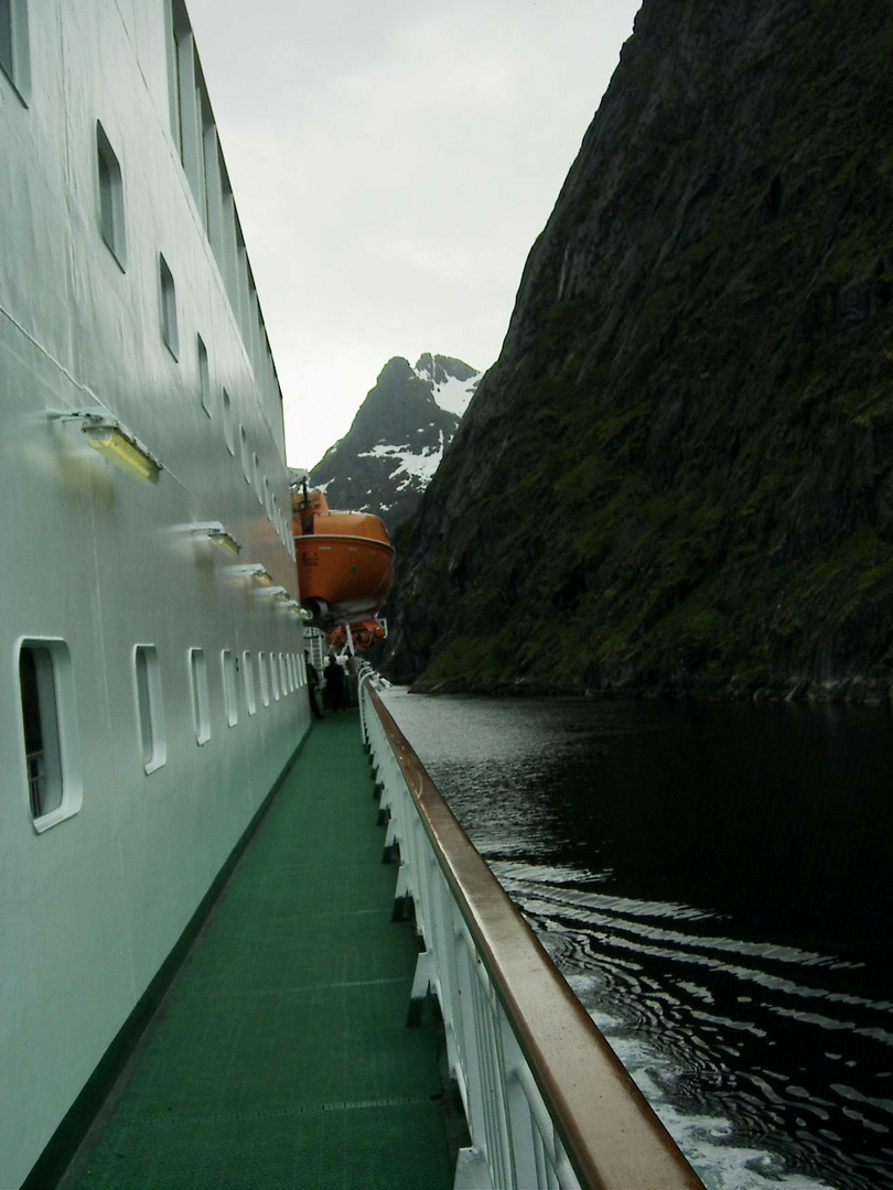 Trollsfjord