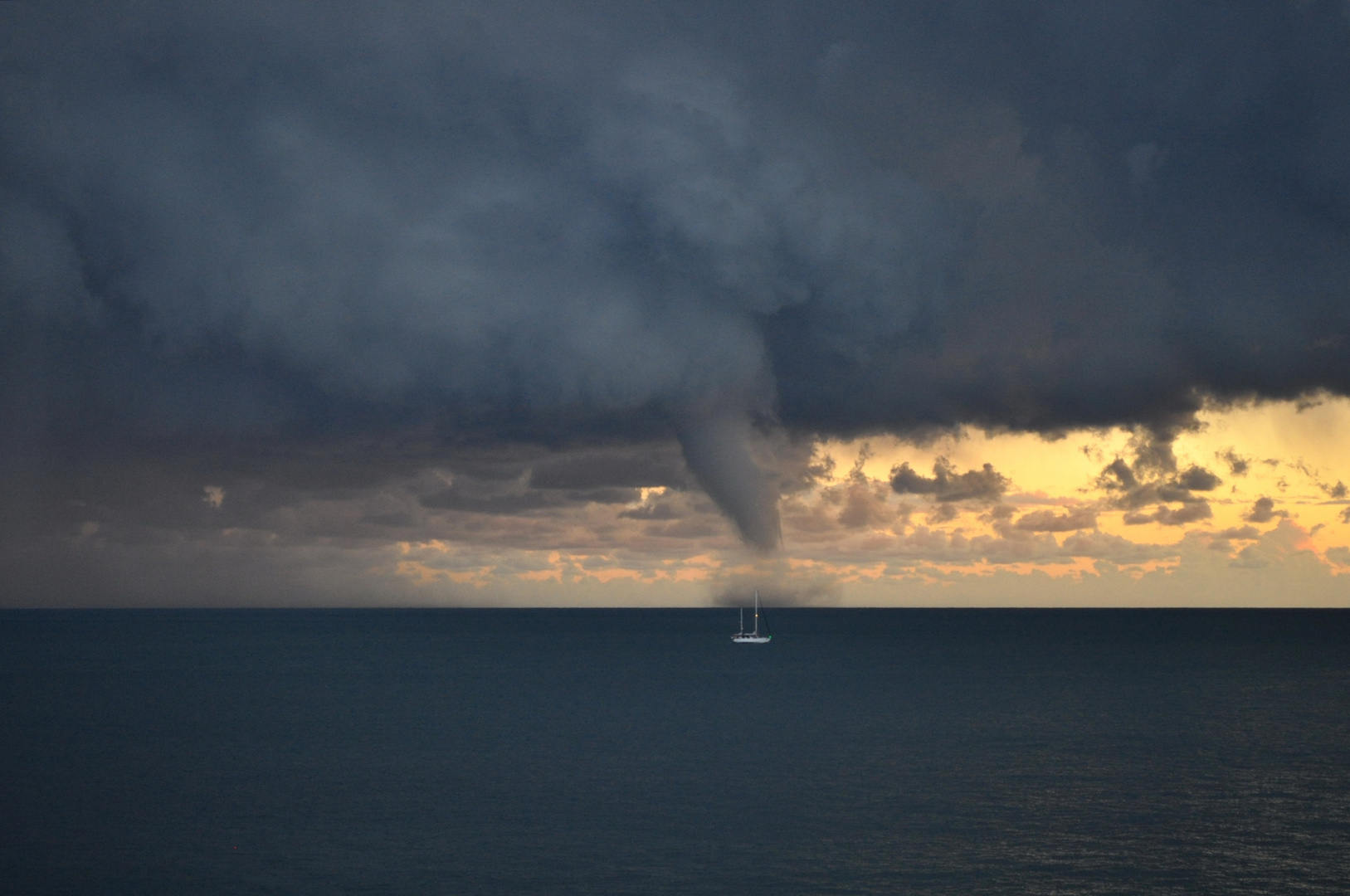 Tromba marina a Genova, 2 dicembre 2012