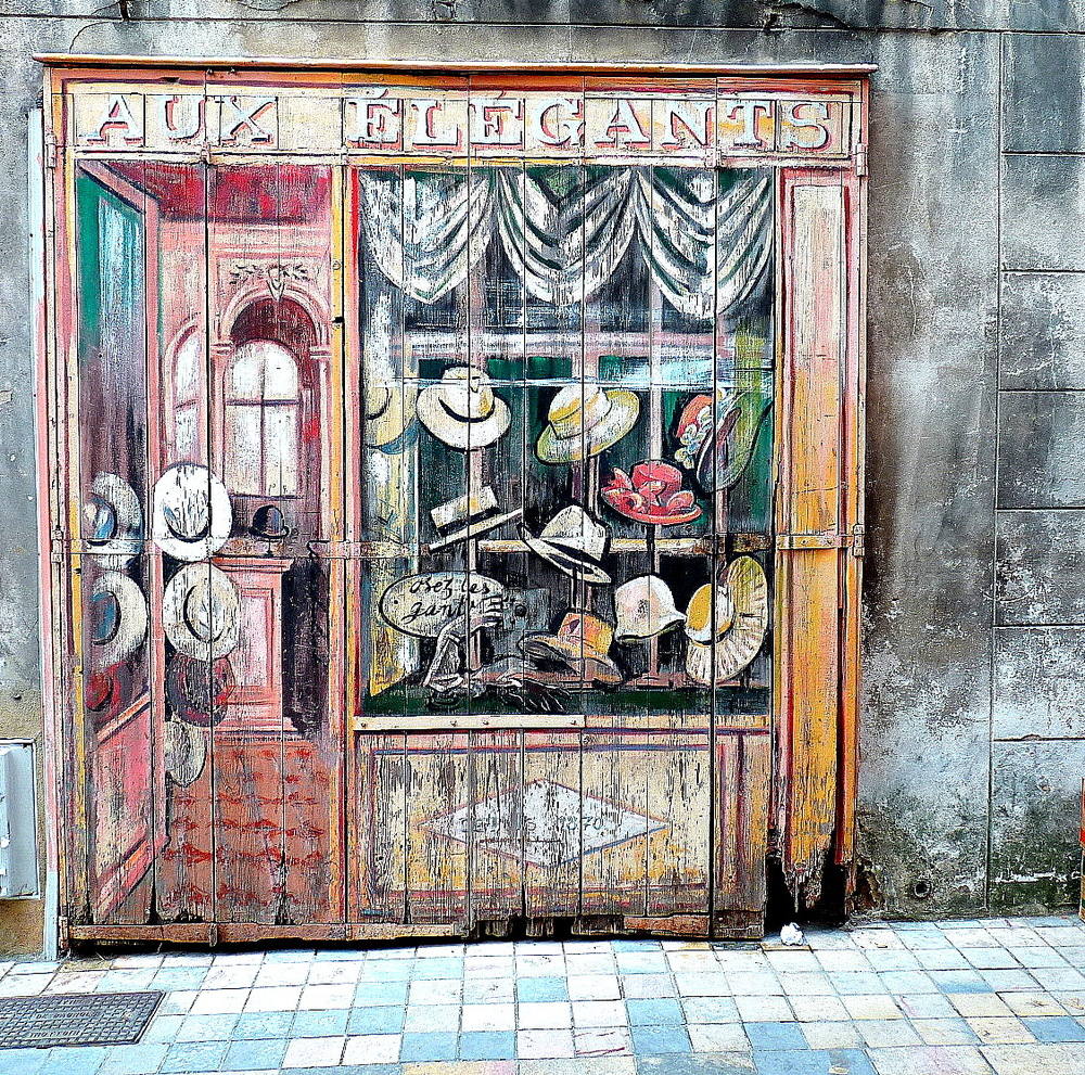 Trompe l'oeil chapellerie