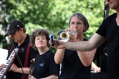 Trompete Groove micro cr6-333-col_v5Juli25