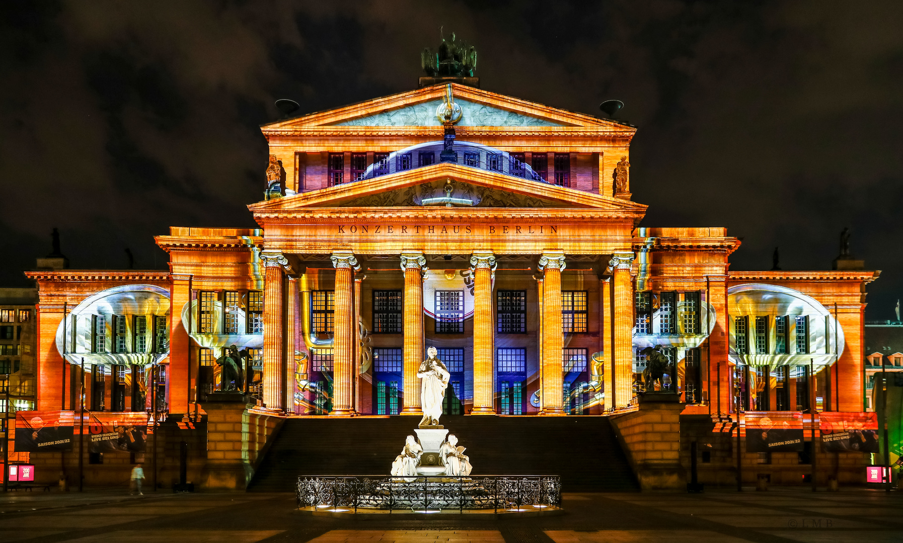 Trompeten am Schauspielhaus