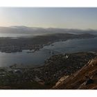 Tromsø im Licht der untergehenden Sonne