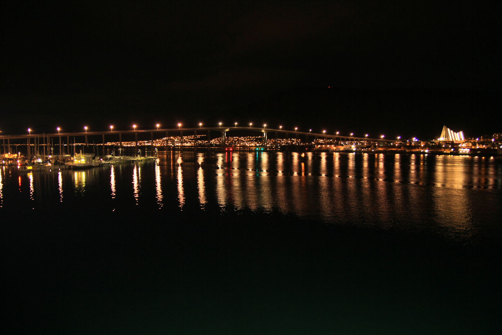 Tromsø um Mitternacht