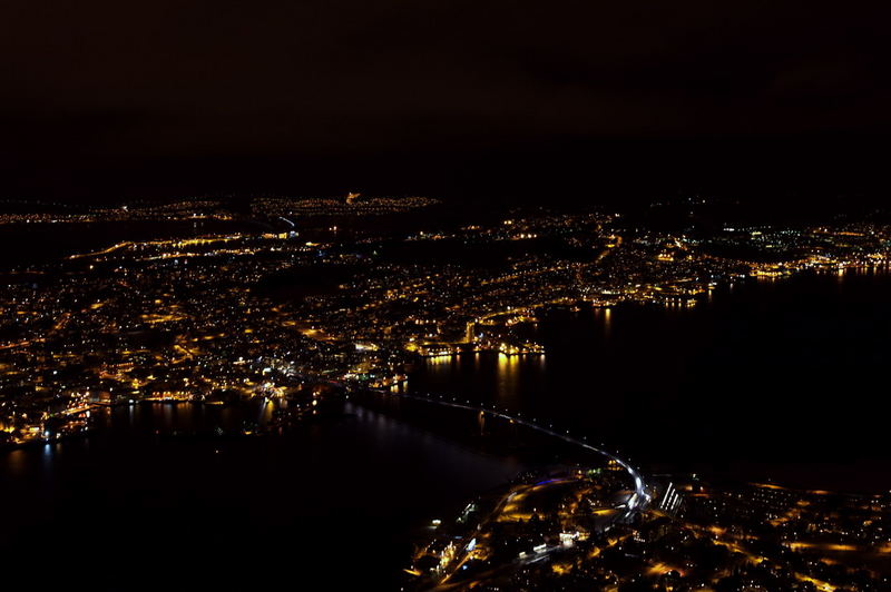 Tromso bei Nacht