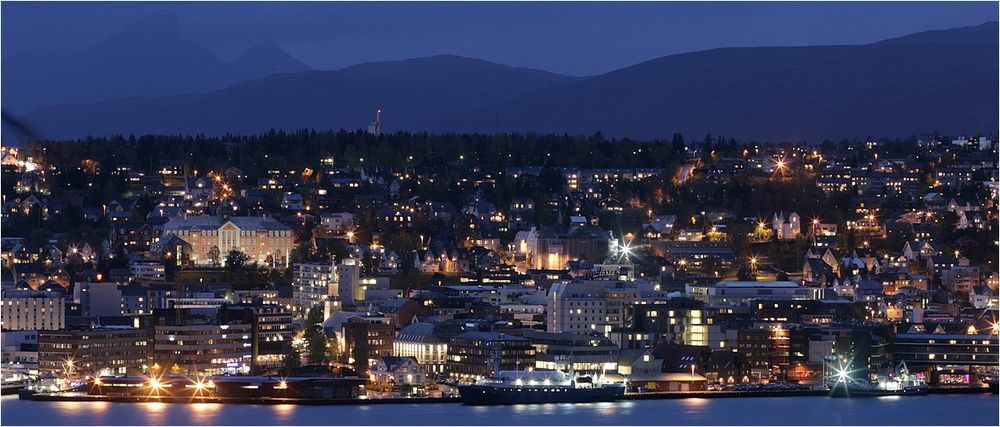 Tromsö by Night