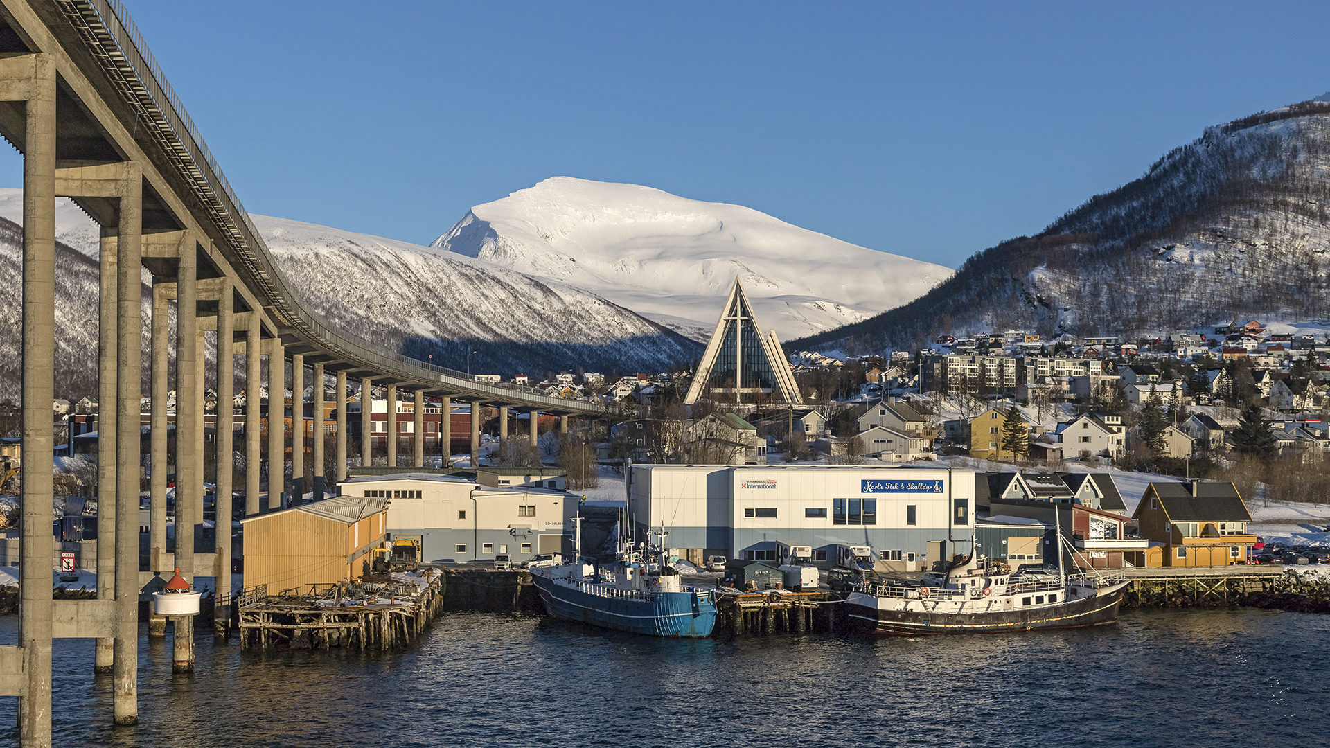 TROMSÖ, EISMEERKATHEDRALE (2)