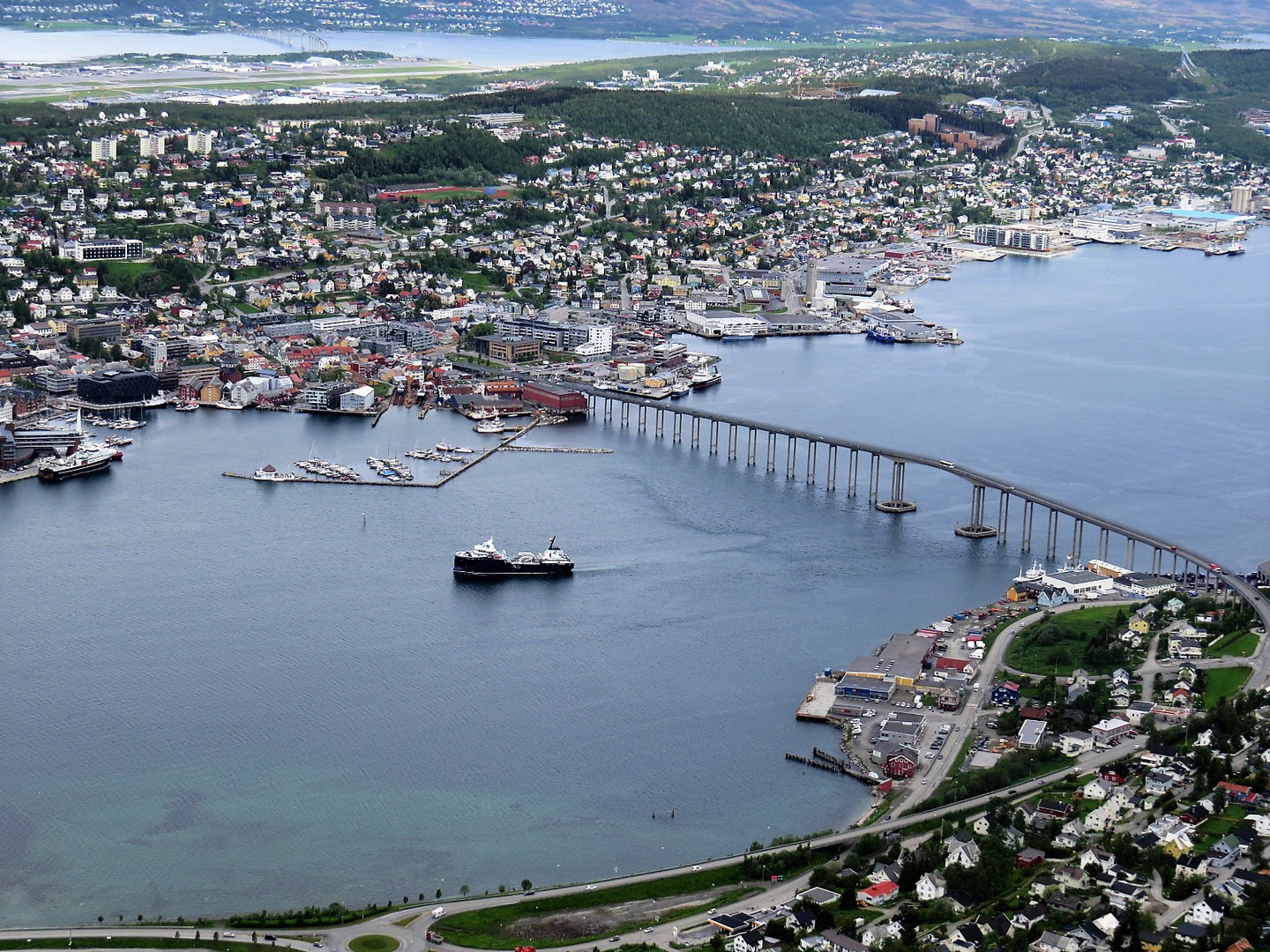 Tromsoe Panorama 2