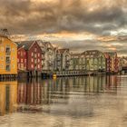 - Trondheim (Bakke Bru) -