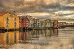 - Trondheim (Bakke Bru) -