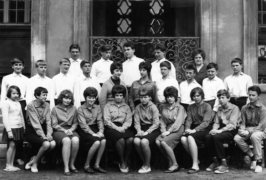 Tropau 1966 / 9 Klasse Haupt und Grundschule (CZ)