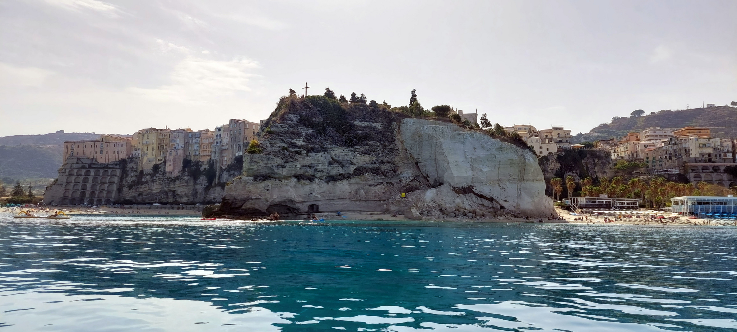 Tropea vom Wasser aus