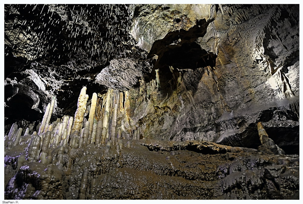 Tropfstein Höhle