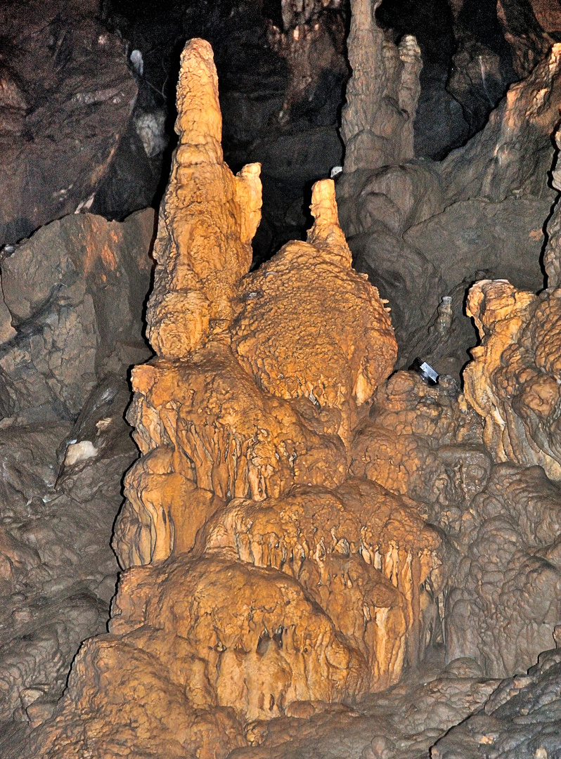 Tropfsteinformation Lurgrotte