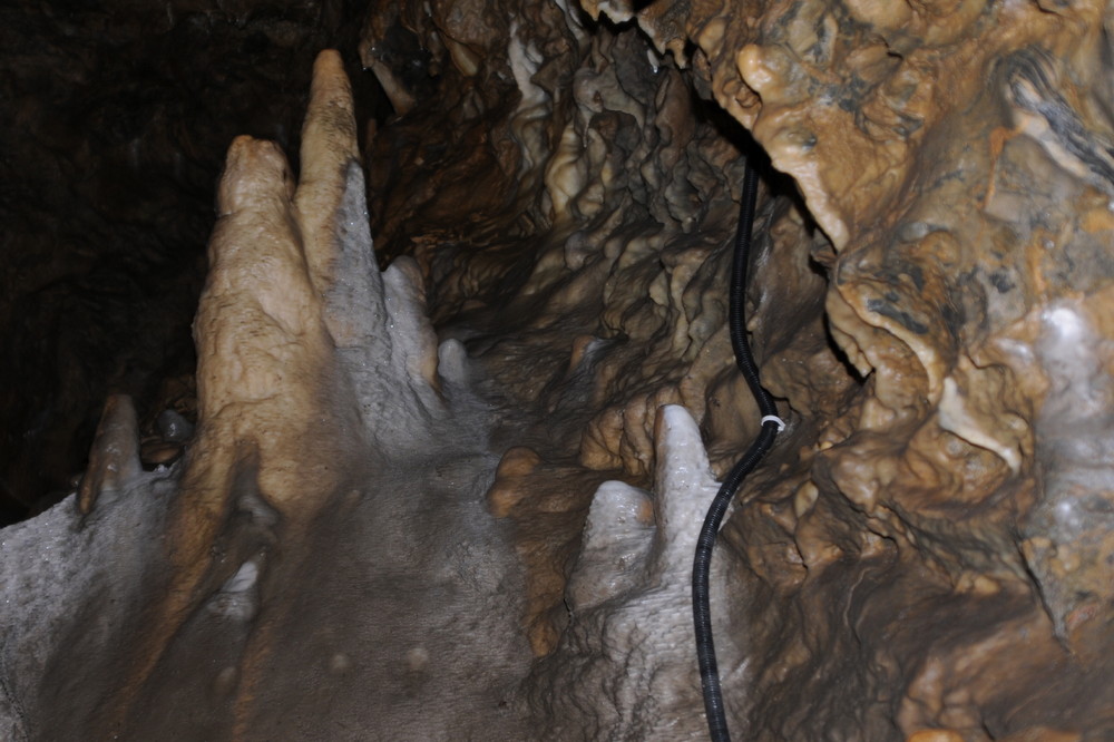 Tropfsteinhöhle