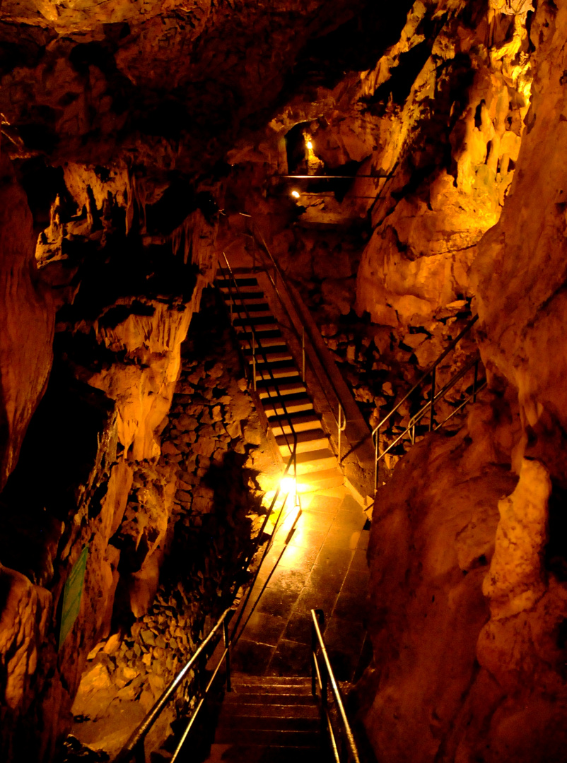 Tropfsteinhöhle bei Warstein im Sauerland