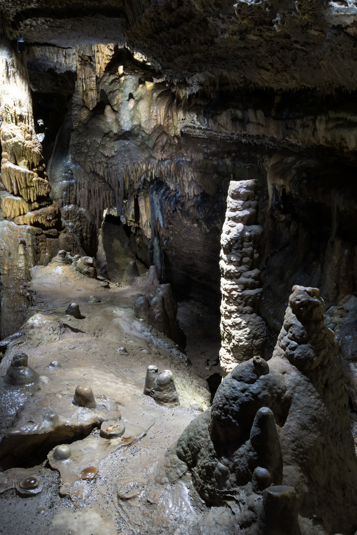 Tropfsteinhöhle in Südbaden Bild 3