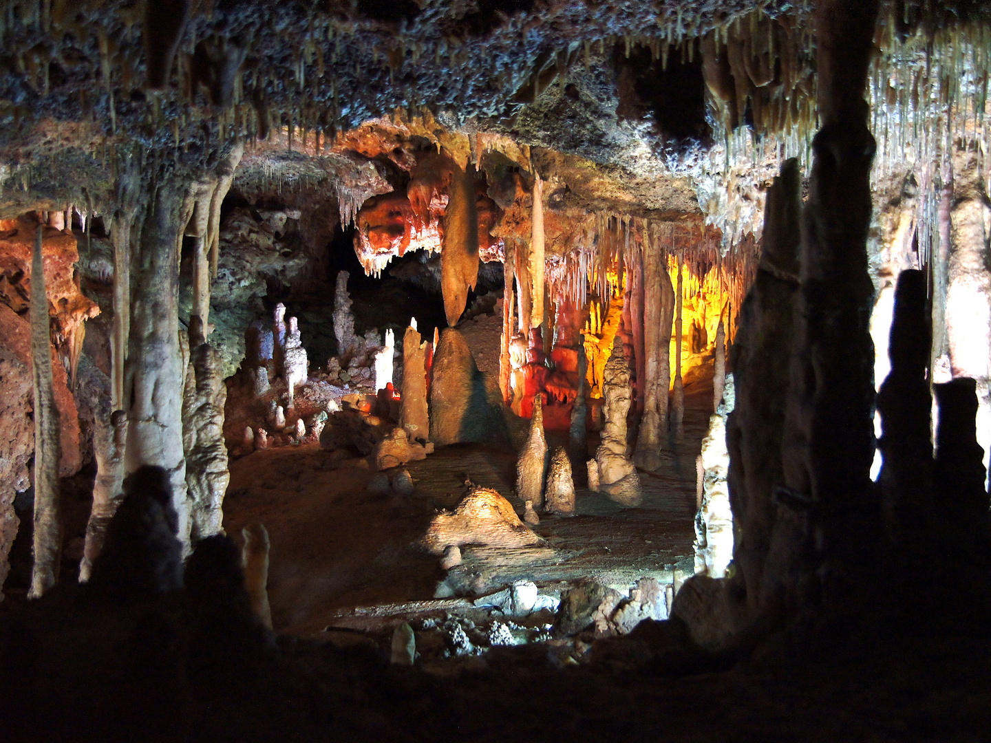 Tropfsteinhöhle von Hams