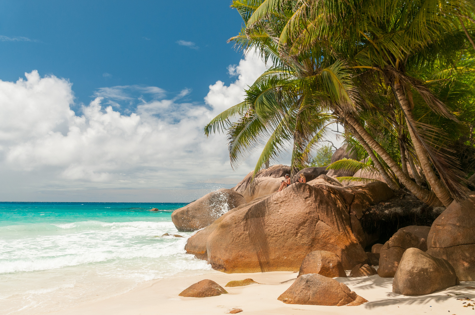 Tropischer Strand auf den Seychellen