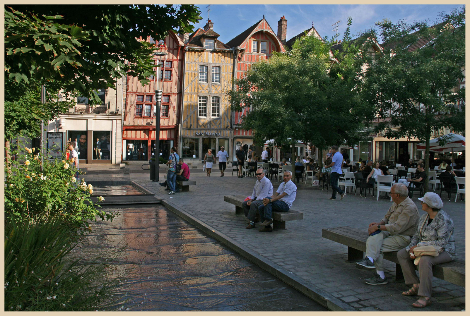 Troyes water features 5