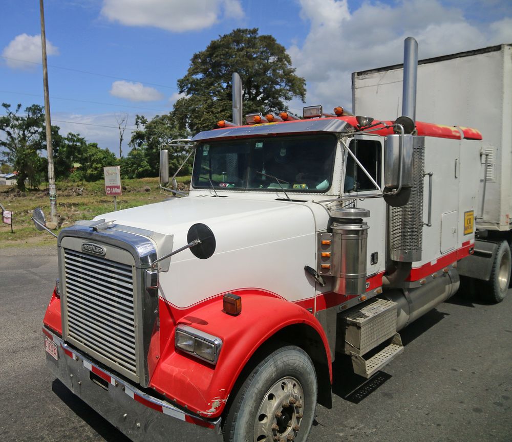 Truck auf der Panamericana.