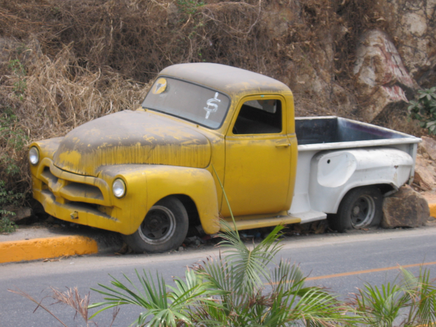 Truck in Acapulco