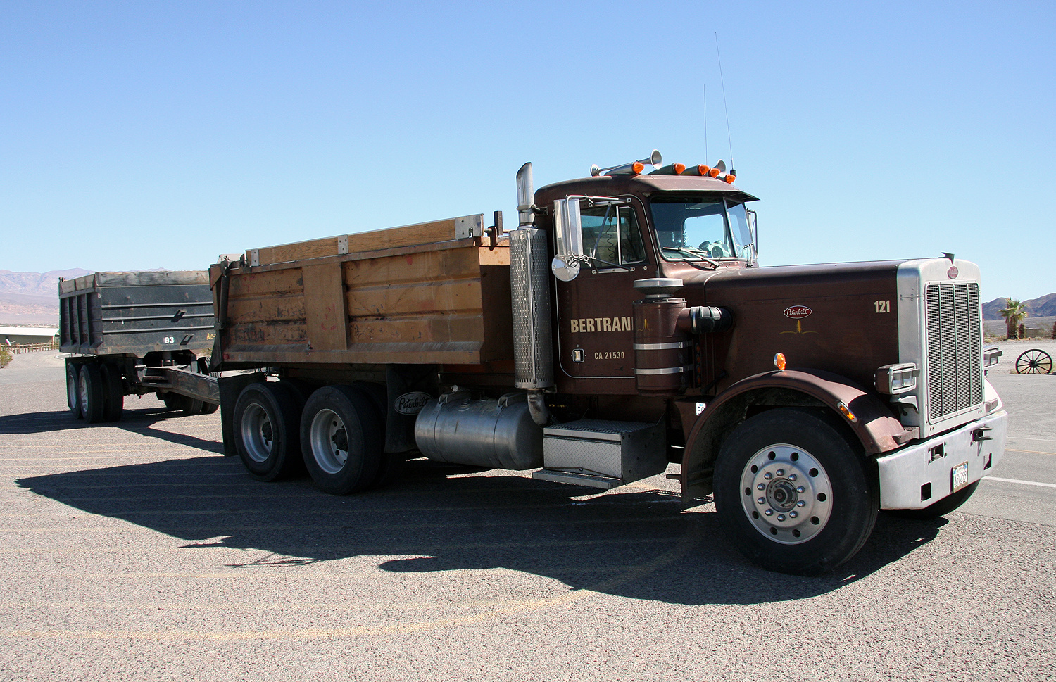 "Trucking Bertram", Death Valley