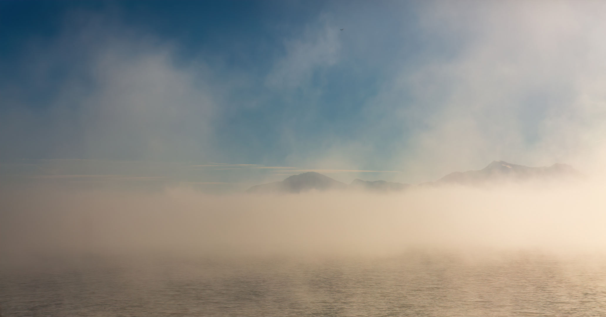 trüber Tag am See