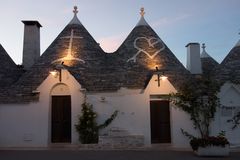 Trulli am Abend